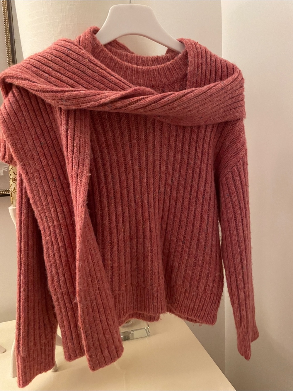Zara Ribbed Sweater in Dusty Rose with matching Scarf